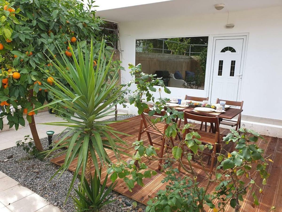 Sea Breeze Villa Haraki Exterior photo